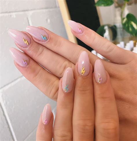 Unhas Delicadas Inspirações Cheias De Charme E Estilo 50 Fotos