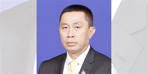 ศักดิ์สยาม ชิดชอบ เป็นรัฐมนตรีว่าการกระทรวงคมนาคม สมาชิกสภาผู้แทนราษฎรแบบบัญชีรายชื่อ เลขาธิการพรรคภูมิใจไทย และเป็นอดีตประธานคณะทำงาน. 'ศักดิ์สยาม' ฟ้อง พ.ร.บ.คอมฯ 2 มือโพสต์ข้อมูลเท็จให้เสียหาย | ประชาไท Prachatai.com