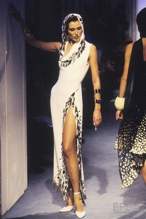 Thierry Mugler Spring Summer 1998 Couture Runway Fashion