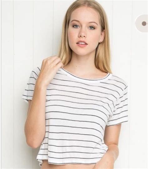 Brandy♡melville Clothes T Shirts For Women Fashion