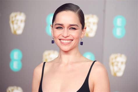 Emilia Clarke S Missing Brain Parts And How She Can Function Without Them