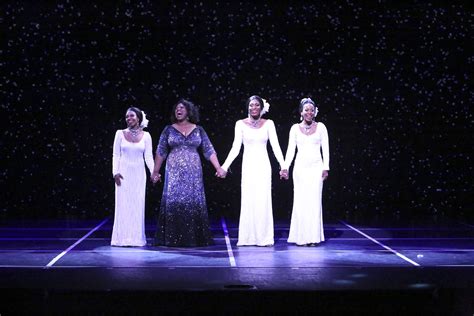 Theater Review Dreamgirls La Mirada Theatre And Vpac In Los Angeles