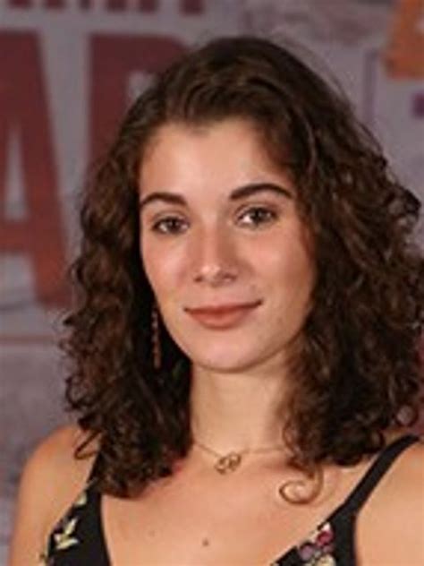 Atriz conversou com paula oliveira sobre quarentena, estreia de giulia bertolli em 'malhação' e deu detalhes sobre as bastidores da novela. Giulia Bertolli → Peso, Idade, Altura e Signo dos famosos ...
