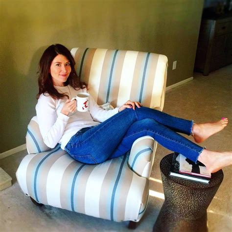 Jewel Staite Barefoot Friday Sexywomanoftheday