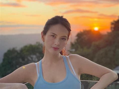 Ellen Adarna Goes Topless To Show Successful Fitness Journey Gma Entertainment