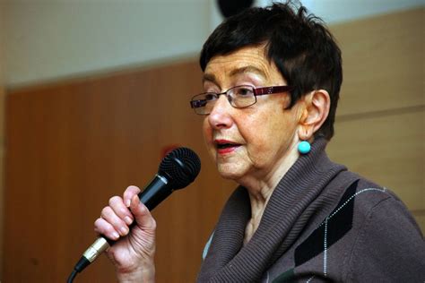 Zemřela socioložka jiřina šiklová, signatářce charty 77 bylo 85 let. SaVIO - jedinec a společnost (PhDr. Jiřina Šiklová ...