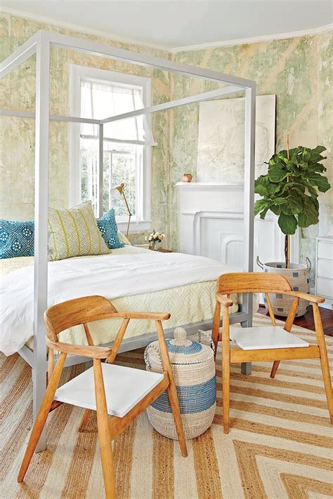 Enjoy unsurpassed style and durability with one of our beautiful sleigh beds or panel beds with finely crafted companion pieces. The Historic Charleston Reno You Need to See | Discount ...