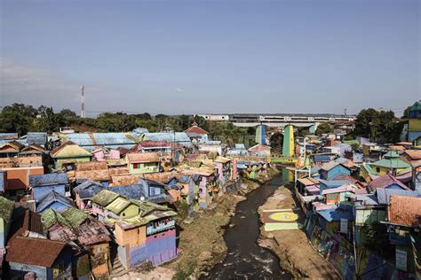 Jodipan Rainbow Village Transforming A Slum Village Into A Destination