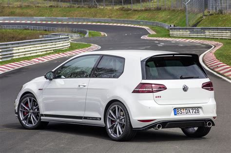 Official 2017 Volkswagen Golf Gti Clubsport S Gtspirit