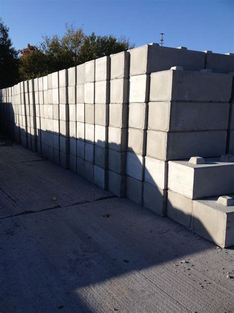 Interlocking Duo™ Concrete Blocks (Lego stye) in stockyard | Concrete blocks, Aac blocks ...