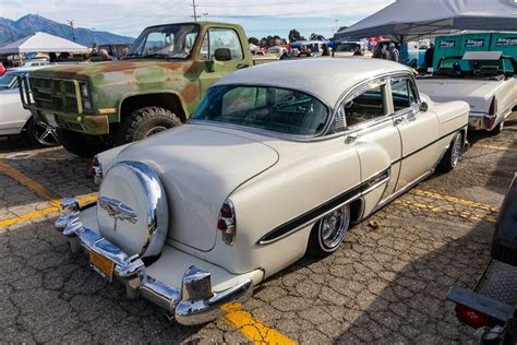 Pin by Wurl on spare tire | Spare tire, Antique cars, Tire