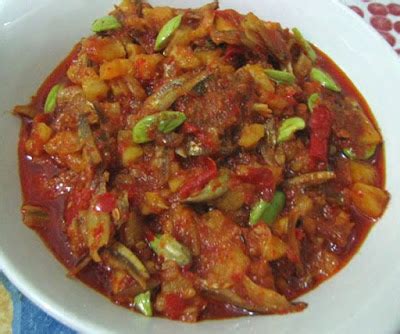 Resep gulai cincang daging padang ini disajikan penikmat masakan padang. Mengenal Ragam Masakan Khas Minangkabau oleh Chicilya ...