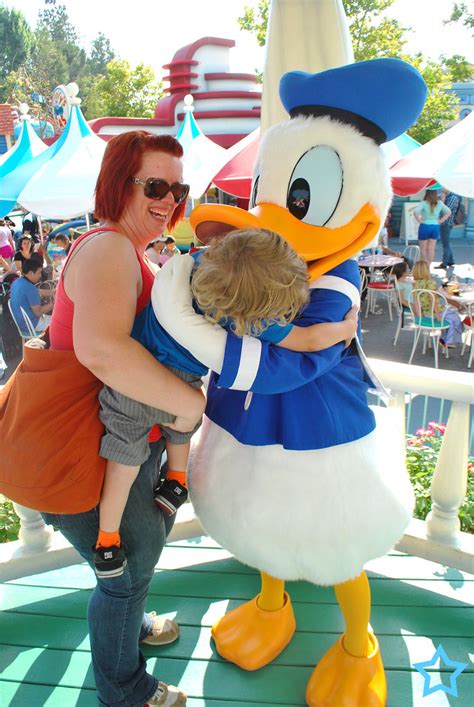 151 Of 365 Big Hugs For Donald Duck Kingston Really Want Flickr