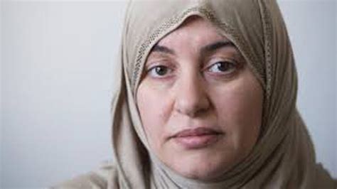 Hijab Row Judge Throws Out Case After Woman Refuses To Remove Headscarf World News