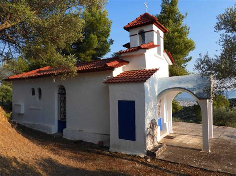 Δεν γεννάται θέμα μεταθέσεως της εορτής σε άλλη εργάσιμη μέρα, διότι όπως είναι γνωστό τόσο για τον ιδιωτικό. Αγρίνιο: Πανηγυρίζει στις 16 Αυγούστου το ξωκκλήσι του ...