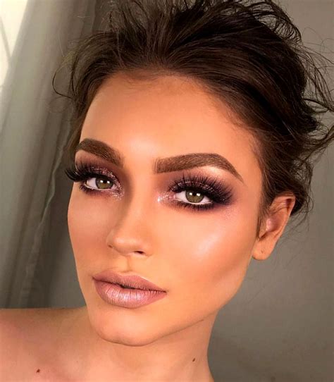 Tips And Tricks To Make Beautiful Eyeshadow Maquiagem Para Morenas