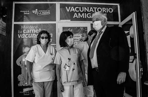 Consultá en esta página los horarios de los vacunatorios 2020 de la ciudad de buenos aires. La recorrida de Ginés - Radio Kermes