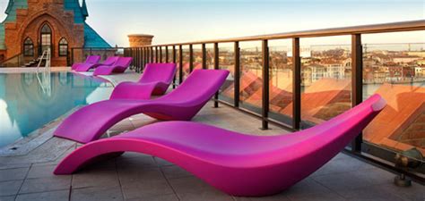 10 best in pool lounge chairs: Modern Pool Lounge Designs from MYYOUR - Iroonie.com