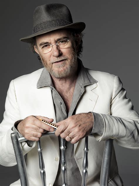 Selfie con i fan sui social. De Gregori e i Modena City per il Tavagnasco rock | Metro News