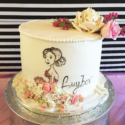 Pair this cake topper with simple or detailed cakes. 30Th Birthday Female Classy Birthday Cake / 80 Trending ...