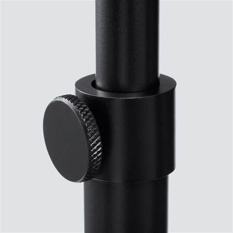 Es erzeugt einen lichtstrom von 2760 lumen und garantiert eine optimale lichtleistung sowie imposante farben. SKURUP Deckenfluter - schwarz - IKEA Deutschland