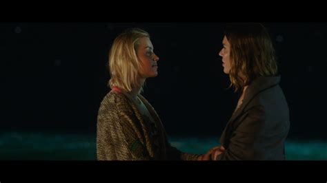 Mandy Moore And Claire Holt In 47 Meters Down Horror Actresses Photo
