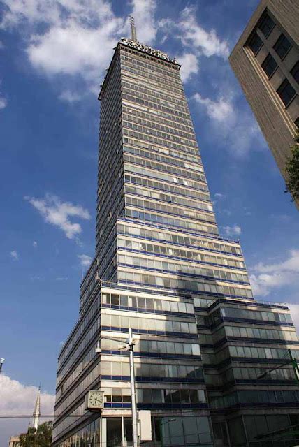 Torre Latinoamericana Un Icono De La Ciudad Cumple 62 Años ~ Caminando