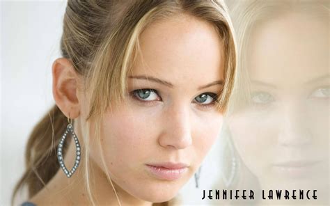 Jennifer Lawrence Attached To The Ends Of The Earth Filmofilia