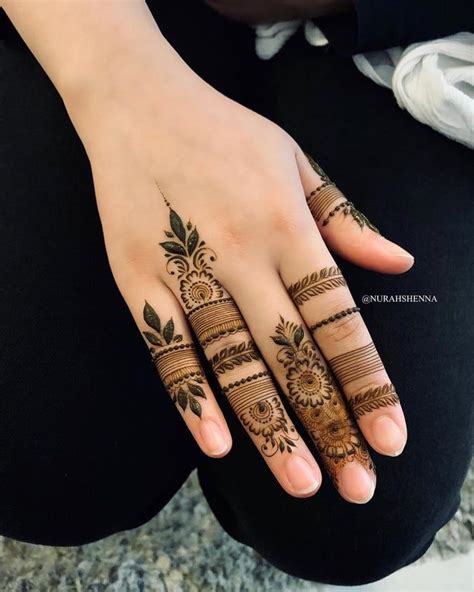 30 Stylish And Elegant Finger Mehndi Designs Finger Mehendi Designs