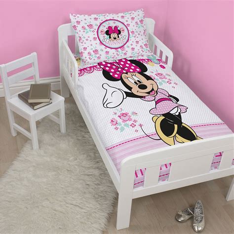 Minnie mouse interactive wood toddler bed. DISNEY MINNIE MOUSE OFFICIAL SINGLE, DOUBLE & JUNIOR DUVET ...