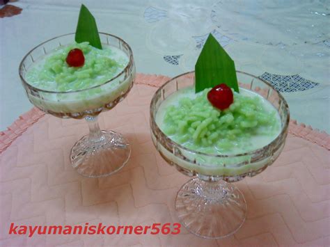 Gunakan api sedang cenderung kecil agar tidak lengket atau gosong di dasar. kayumaniskorner563: Cendol