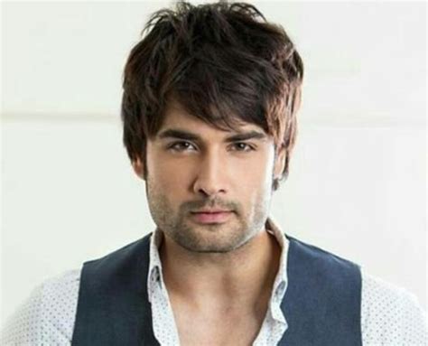 Top 5 Hottest Indian Television Actors Catch News