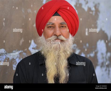 Alten Indischen Sikh Mann Mit Roten Turban Der Sikhs Dastar Und