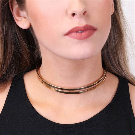 Double Layer Curved Choker By Lisa Angel