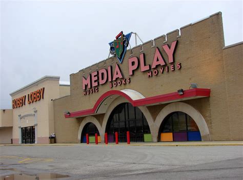 Move Over Toys R Us For The Real Toy Store Childrens Palace I Lrm