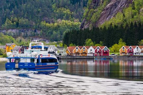 Ab Bergen Fjord Bootsfahrt Zur Meerenge Mostraumen Getyourguide