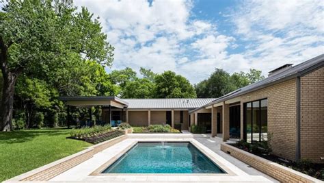 Welcome To The Hollow Dončić Buys Old Preston Hollow Pad People