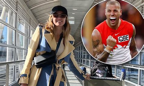 Sydney Swans Star Buddy Franklin And Wife Jesinta Touch Down In Melbourne Ahead Of Grand Final