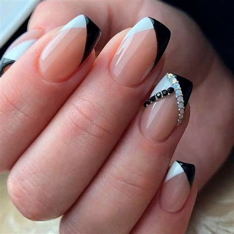 Beauty French Manicure To Be Elegant And Stylish Classy Nail Designs