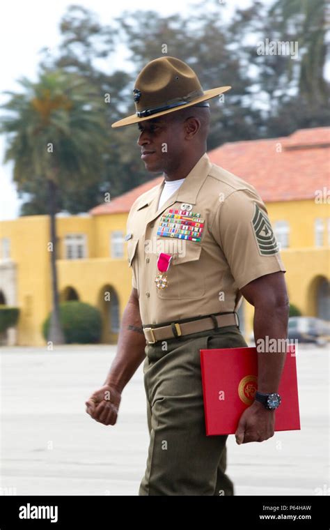 Us Marine Corps Sgt Maj James K Porterfield Outgoing Sergeant