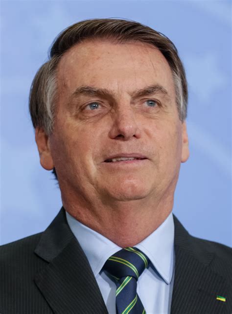 A única vacina aplicada no brasil até o momento é a. Jair Bolsonaro - Wikipedia