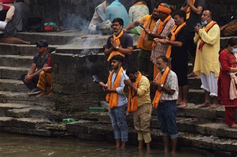 in pictures devotees throng pashupatinath temple amid pandemic nepalnews