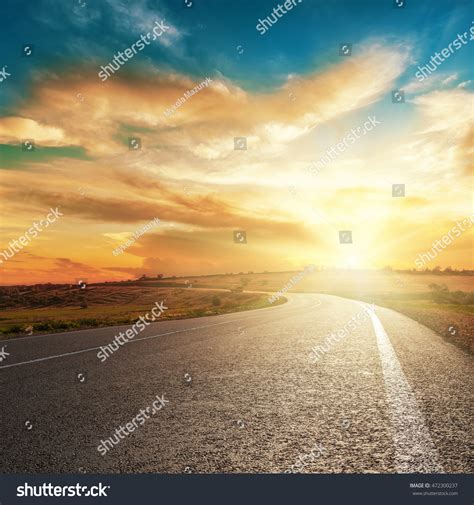 Dramatic Sunset And Asphalt Road Stock Photo 472300237 Shutterstock