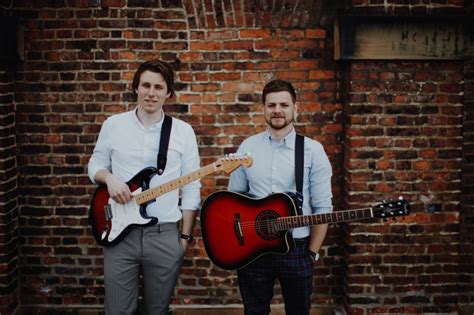 Confetti Acoustic Duo For Hire In Derbyshire