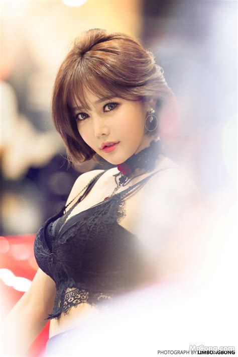 Han Ga Eun S Beauty At The Seoul Auto Salon Exhibition Photos