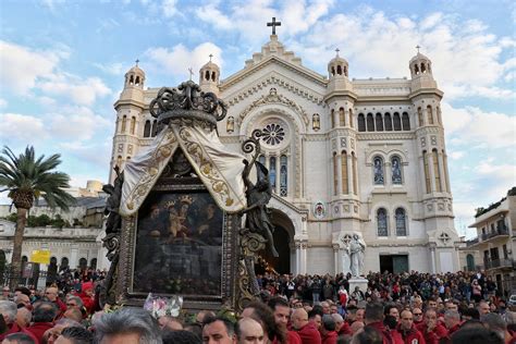 Things to do near corso garibaldi. Ndrangheta, chiedevano il pizzo anche dentro la Cattedrale ...
