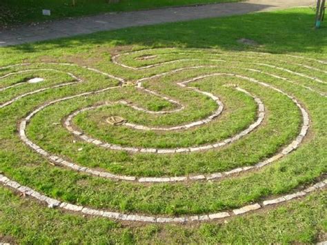 Build A Backyard Labyrinth With Images Labyrinth Garden Labyrinth