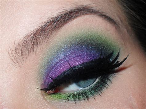 Maleficent · How To Create A Purple Eye Makeup Look