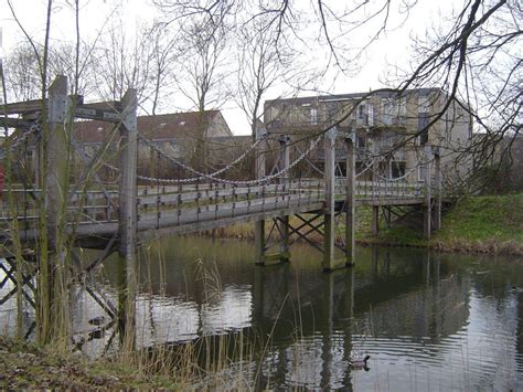 Maybe you would like to learn more about one of these? Walk and See: Het Waterliniepad; rondom de Utrechtse Lunetten