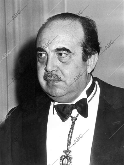 Fernando lázaro carreter (zaragoza, april 13, 1923 — march 4, 2004, in madrid) was a spanish linguist, journalist and literary critic. Fernando Lázaro Carreter - Archivo ABC